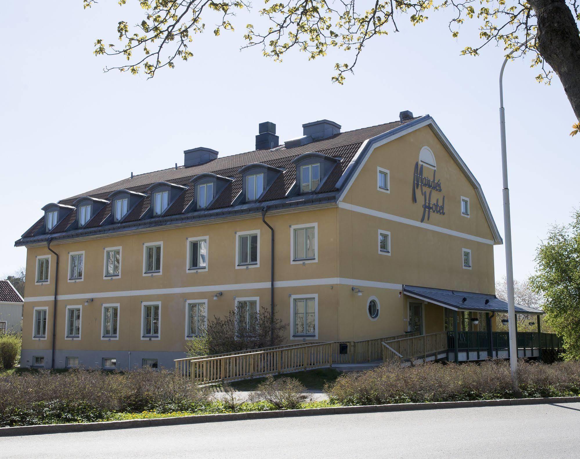 Maude'S Hotel Enskede Stockholm Exteriér fotografie